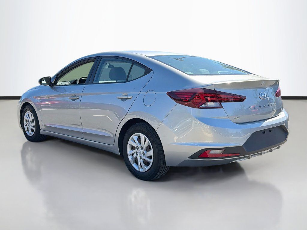 Used 2020 Hyundai Elantra SE FWD image 8