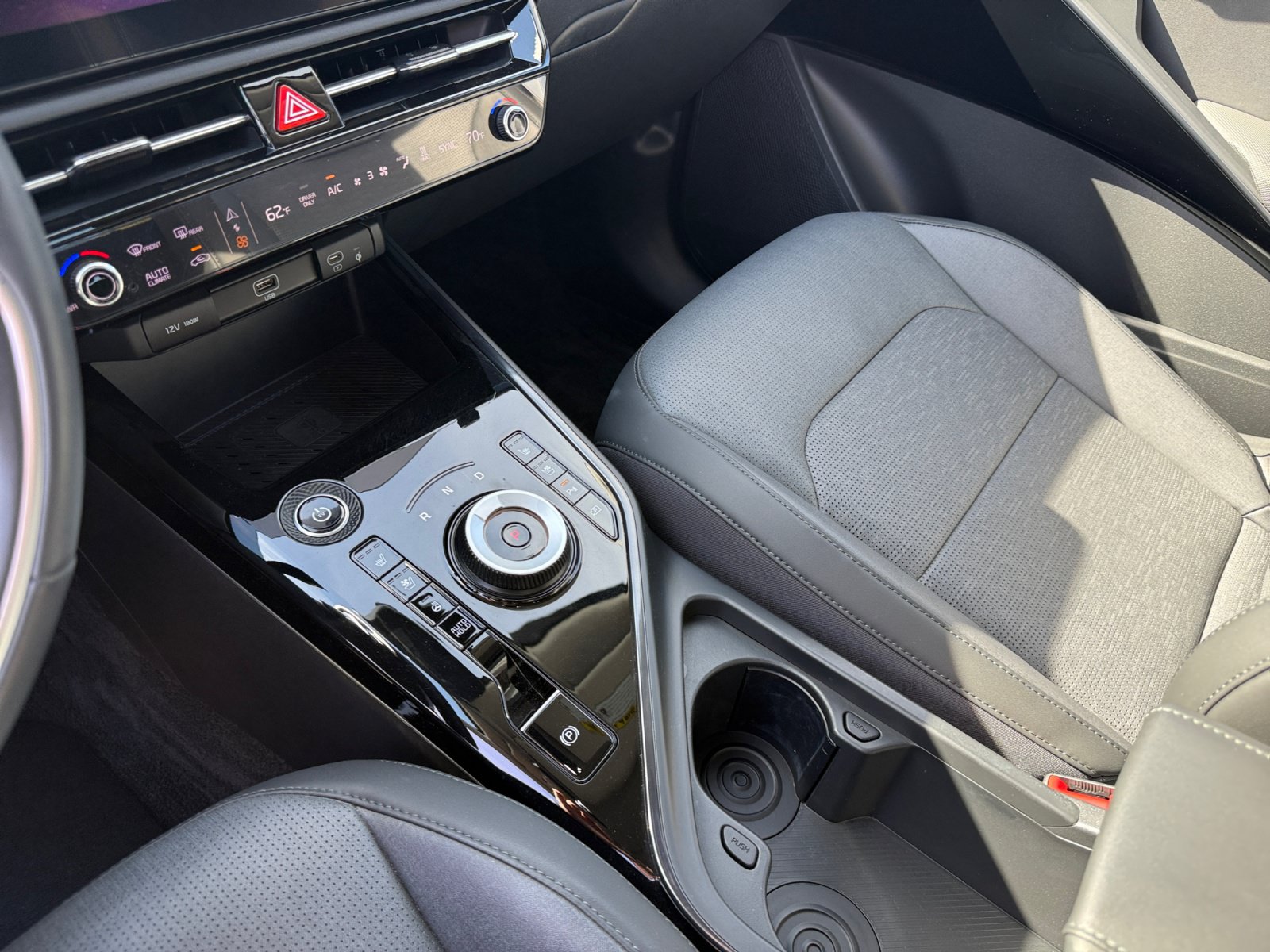 Certified 2024 Kia Niro Wave FWD image 13