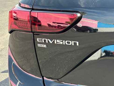 Used 2025 Buick Envision Sport Touring image 38