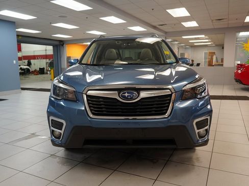 Used 2021 Subaru Forester Limited image 14
