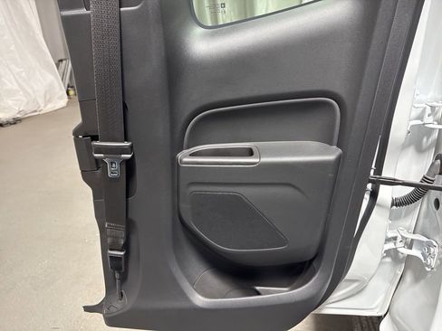 Used 2022 Chevrolet Colorado LT w/ Fleet Safety Package image 11