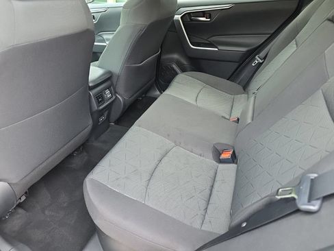 Certified 2022 Toyota RAV4 XLE w/ Convenience Package AWD/4WD image 13