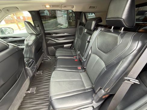 Used 2022 INFINITI QX60 Pure image 24