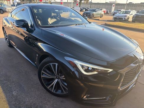 Used 2022 INFINITI Q60 3.0t Luxe w/ Essential Package image 6