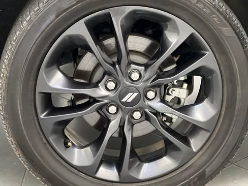 Used 2025 Dodge Durango GT AWD/4WD image 75