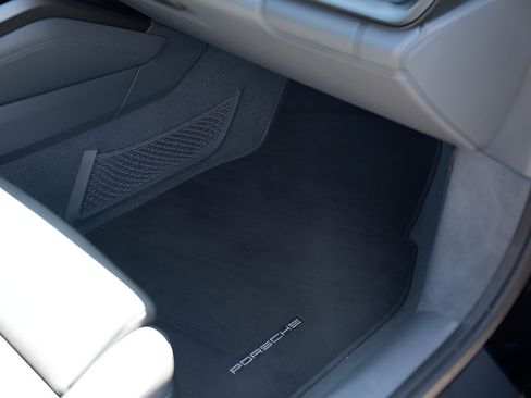 Used 2021 Porsche 911 Carrera S w/ Sport Package RWD image 40