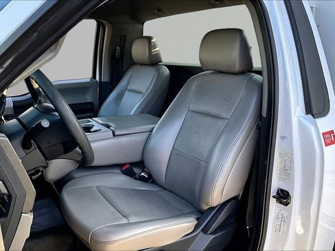 Used 2022 Ford F350 XL w/ Power Equipment Group image 20