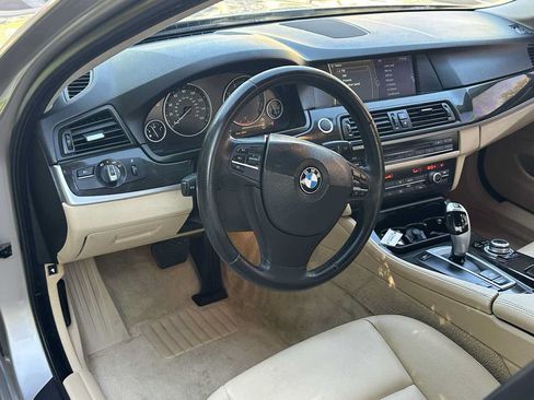 Used 2011 BMW 528i Sedan RWD image 12