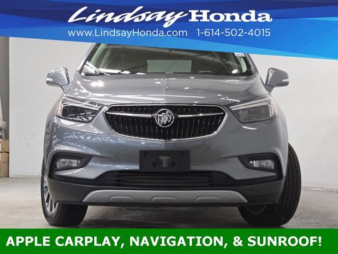 Used 2019 Buick Encore Essence image 2