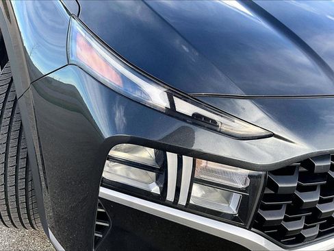 Used 2023 Hyundai Santa Fe SE image 29