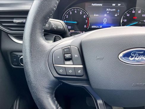 Certified 2020 Ford Explorer XLT RWD image 23