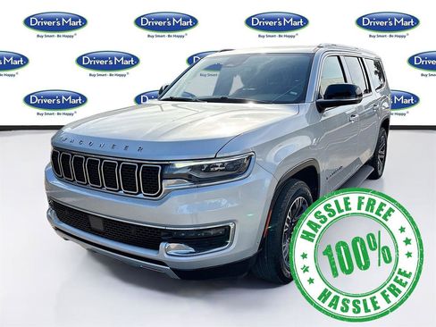 Used 2024 Jeep Wagoneer L Series II RWD image 3
