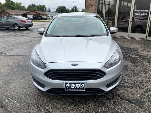 Used 2016 Ford Focus SE FWD image 8