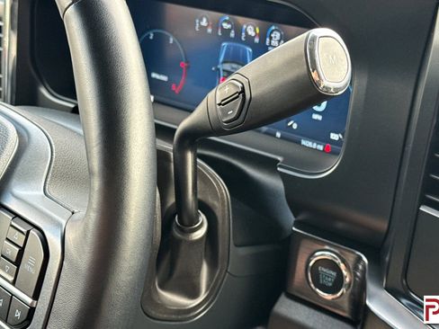 Used 2024 Ford F350 Lariat AWD/4WD image 27