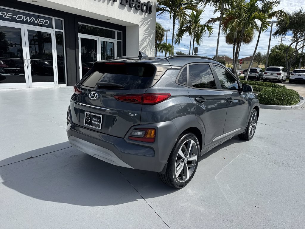 Used 2021 Hyundai Kona Limited w/ Cargo Package FWD image 3