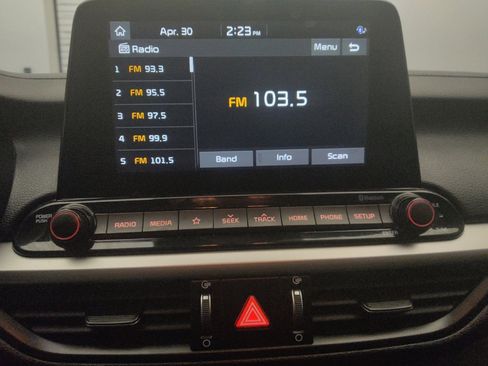 Used 2021 Kia Forte LXS FWD image 25