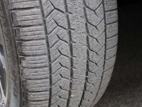 Used 2015 Ford Taurus SHO w/ Equipment Group 401A image 14