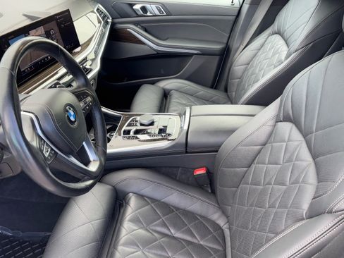 Used 2024 BMW X5 xDrive40i image 19