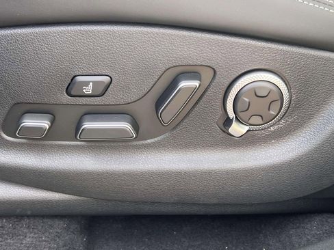 New 2025 Genesis Electrified GV70 Advanced w/ Prestige Package image 18