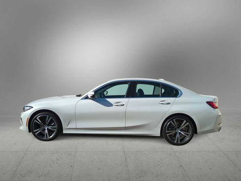 Certified 2024 BMW 330i xDrive Sedan w/ Premium Package image 5