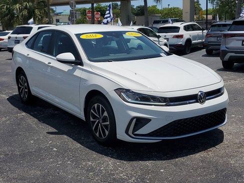 Used 2025 Volkswagen Jetta S FWD image 7