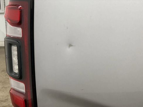 Used 2020 RAM 3500 Laramie image 32