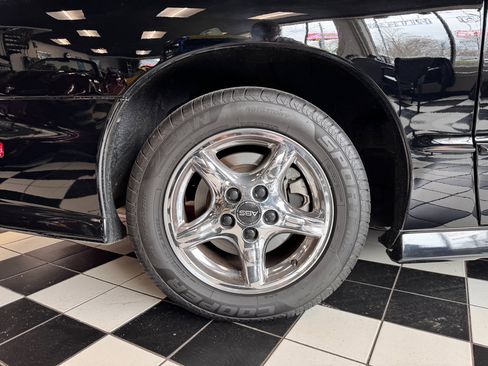 Used 2001 Pontiac Firebird Trans Am image 25