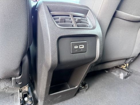 Used 2021 Chevrolet Blazer LT FWD image 12
