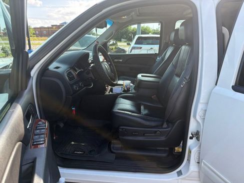 Used 2013 Chevrolet Tahoe LT AWD/4WD image 6
