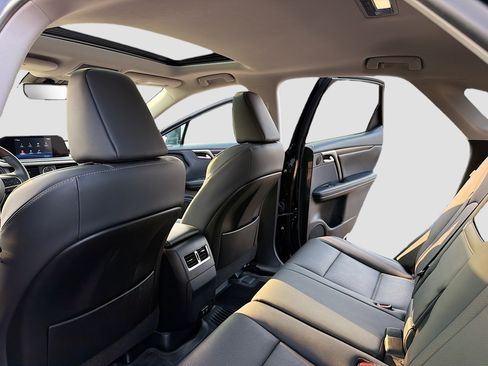 Used 2022 Lexus RX 350 AWD w/ Premium Package image 6