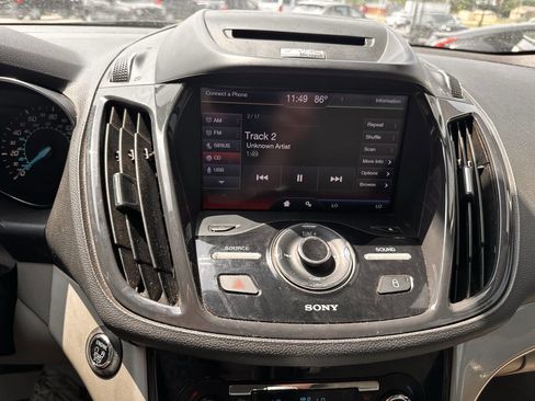 Used 2013 Ford Escape SEL FWD image 10