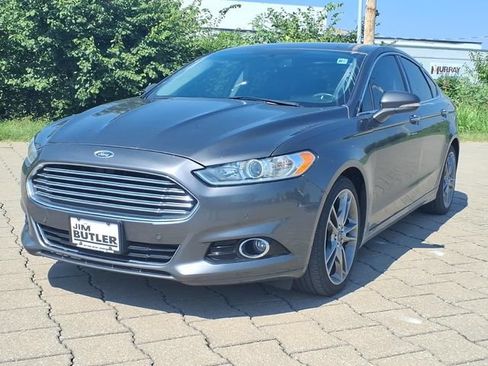 Used 2016 Ford Fusion Titanium AWD/4WD image 2
