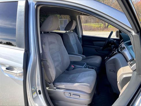 Used 2016 Honda Odyssey SE image 46