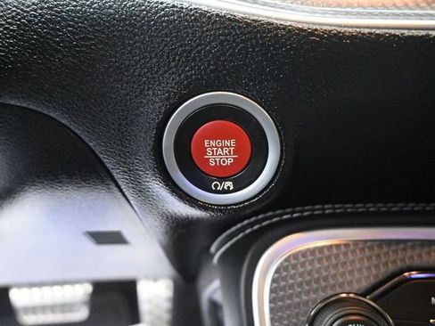 Used 2017 Dodge Challenger SRT Hellcat image 20