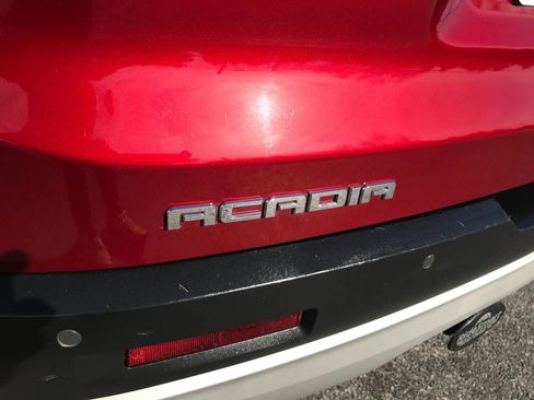 Used 2019 GMC Acadia SLT image 43