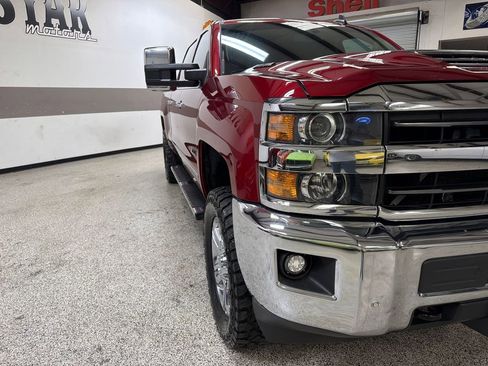 Used 2019 Chevrolet Silverado 2500 LTZ w/ Duramax Plus Package AWD/4WD image 14