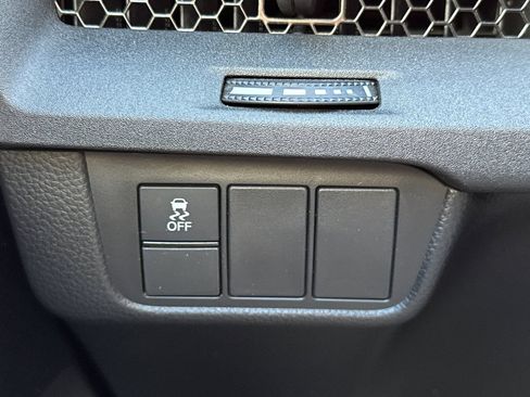 Used 2023 Honda CR-V EX image 32