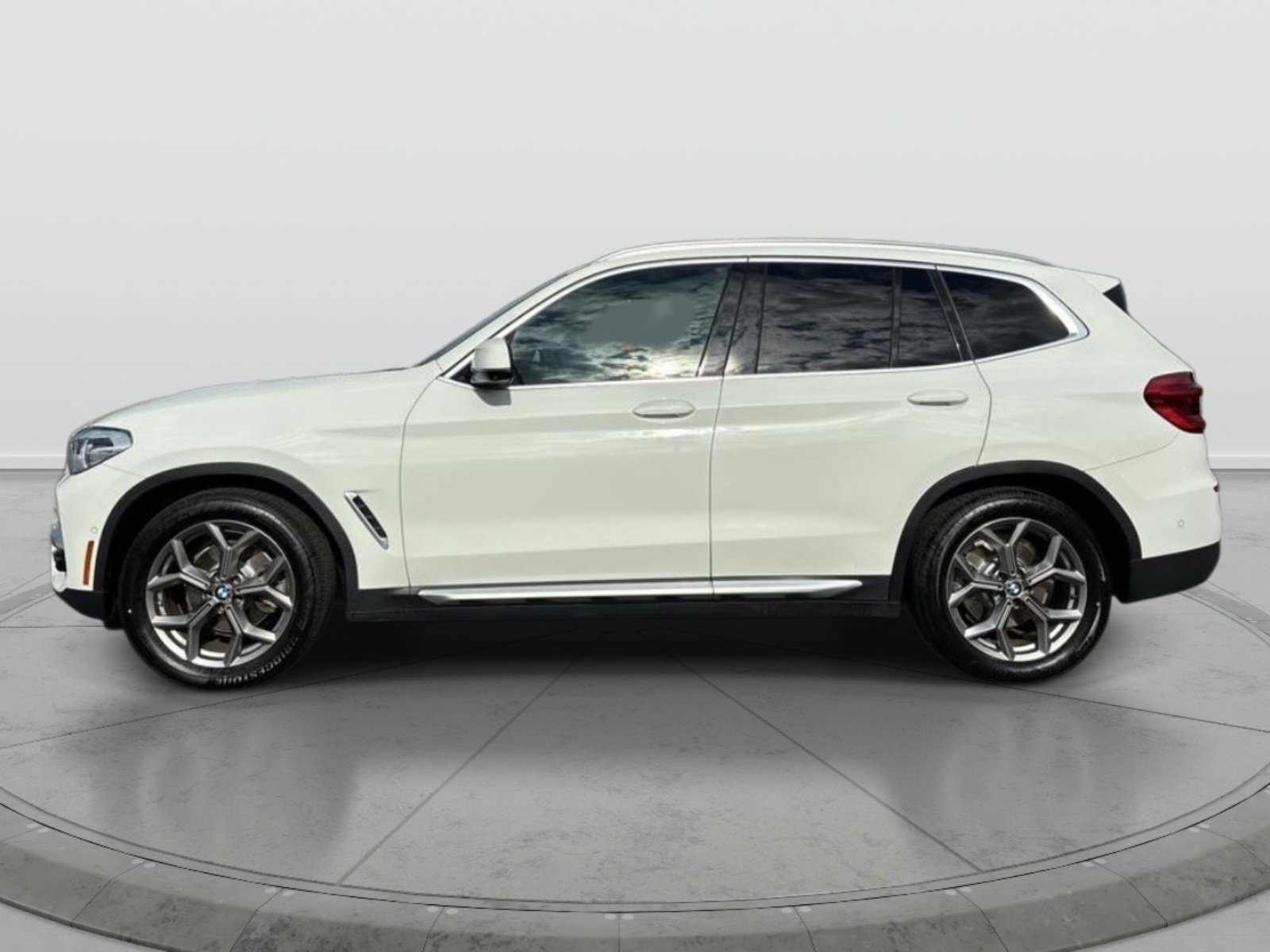 Used 2020 BMW X3 xDrive30i w/ Premium Package AWD/4WD image 4