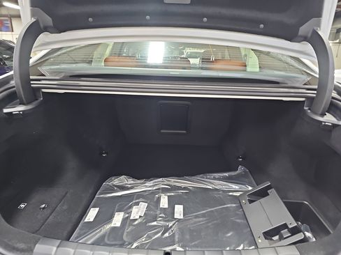 New 2025 BMW 760i xDrive image 14