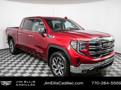 Used 2022 GMC Sierra 1500 SLT w/ SLT Convenience Package image 28