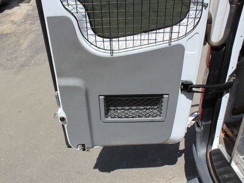 Used 2012 Mercedes-Benz Sprinter 2500 image 25