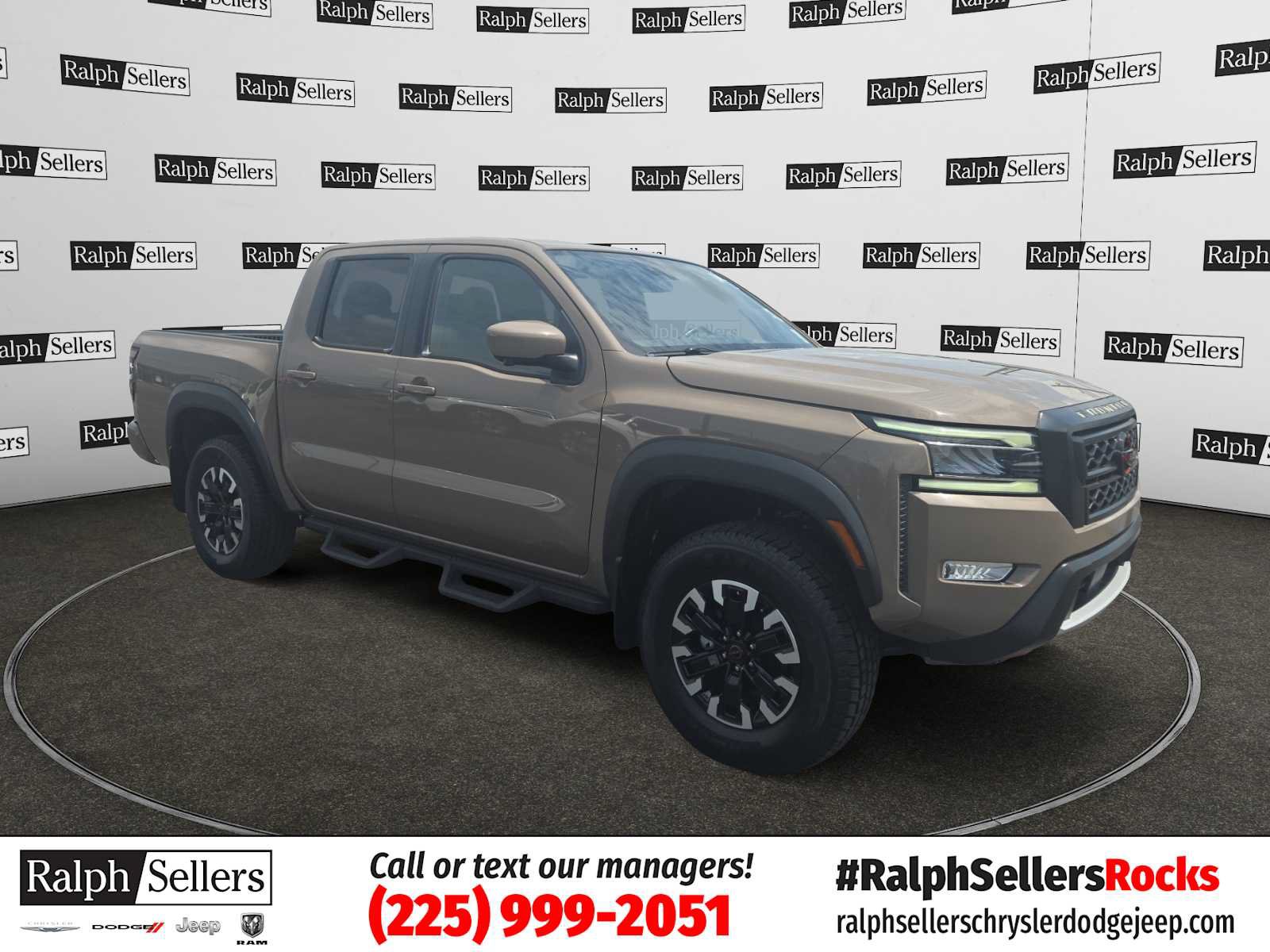 Used 2023 Nissan Frontier PRO-4X w/ Pro Convenience Package AWD/4WD image 1