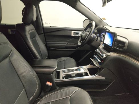 Used 2020 Ford Explorer Limited image 21