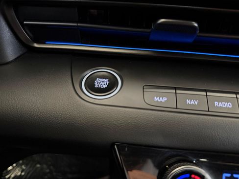 Used 2025 Hyundai Elantra N FWD image 38