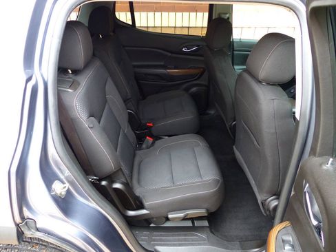 Used 2021 GMC Acadia SLE w/ Driver Convenience Package FWD image 38