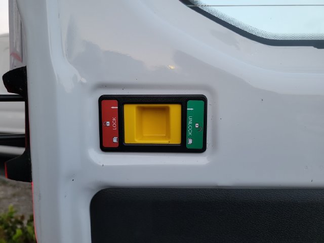 Used 2025 Ford Transit 250 Low Roof w/ Exterior Upgrade Package RWD image 11