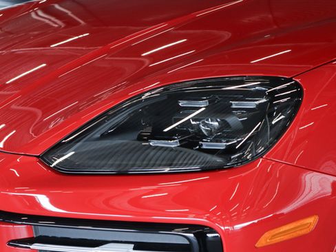 New 2026 Porsche Cayenne image 25