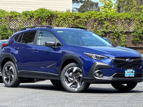 Used 2025 Subaru Crosstrek 2.5i Limited w/ Crosstrek Mirror Package AWD/4WD image 2