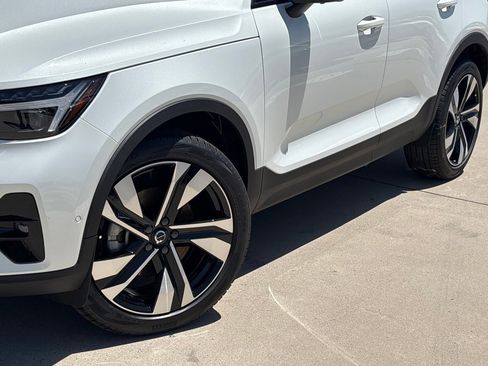 New 2026 Volvo XC40 B4 Plus w/ Protection Package Premier image 8