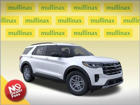 New 2026 Ford Explorer Active RWD image 1